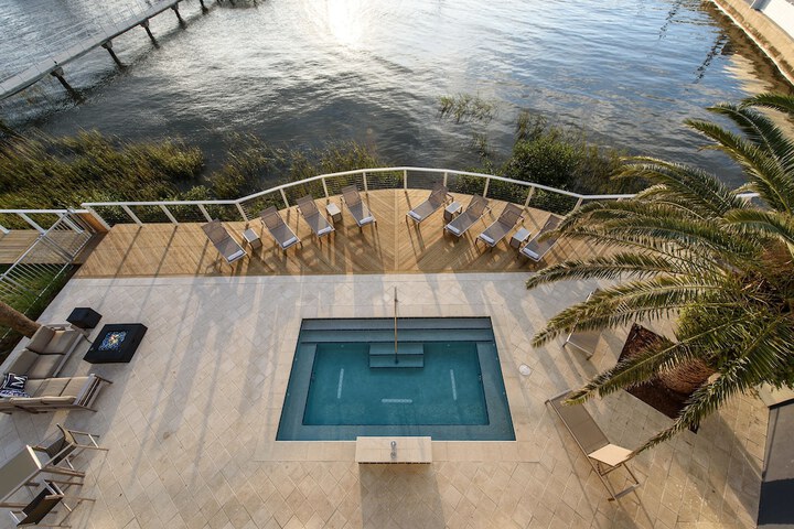 Pool 3 of 56