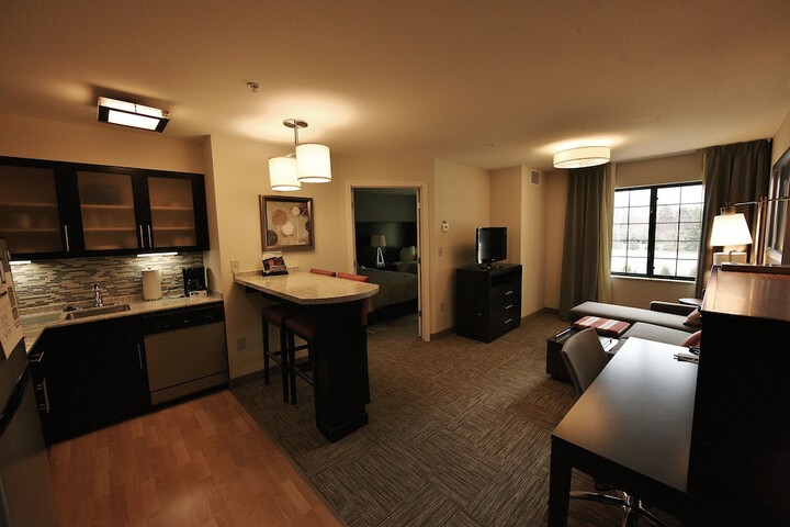 Staybridge Suites Liverpool Syracuse by IHG
