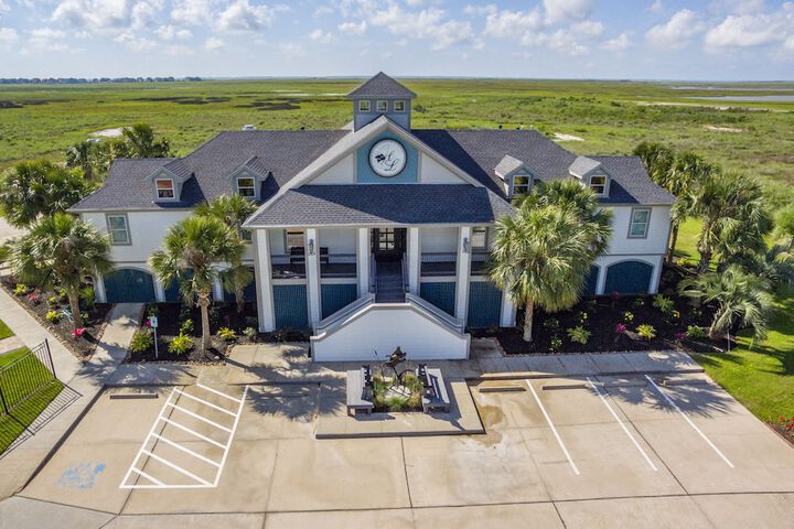 Harborwalk Lodge