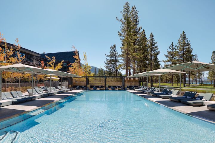 Pool 16 of 195