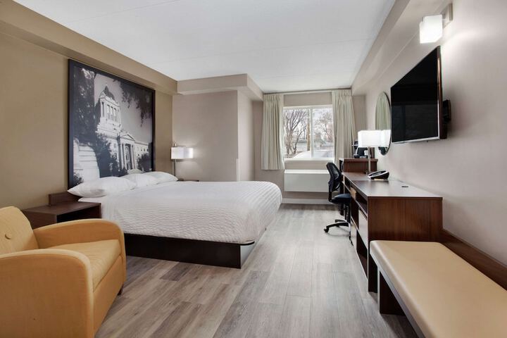 Room 44 of 53