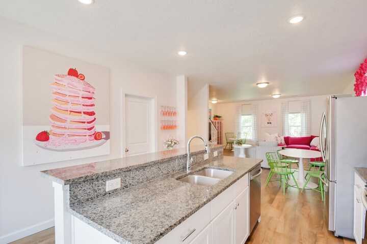 2 Mi to TBK Bank Sports Complex: Townhome w / Patio