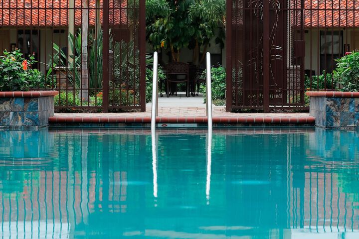 Pool 14 of 66