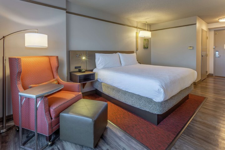 Room 20 of 37