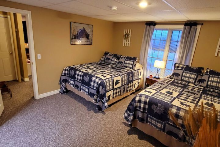 Room 27 of 38
