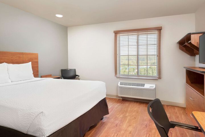 Room 18 of 27