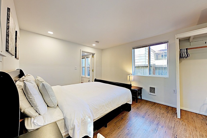 Shoreline Apartment on the Bus Line by RedAwning