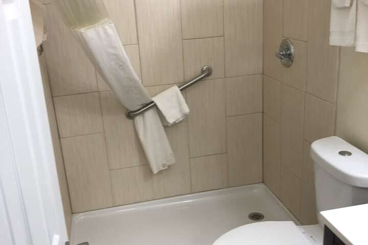 Room 15 of 17