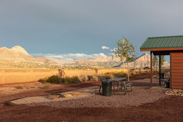 Gooseberry Lodges