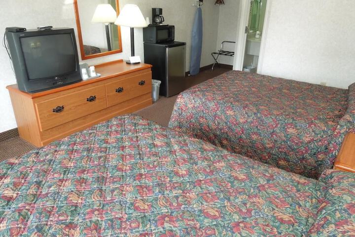 Room 12 of 26