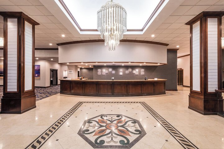 Hotel Interior 16 of 110