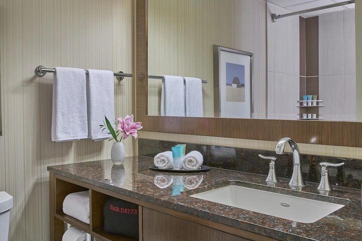 Hyatt Regency Milwaukee