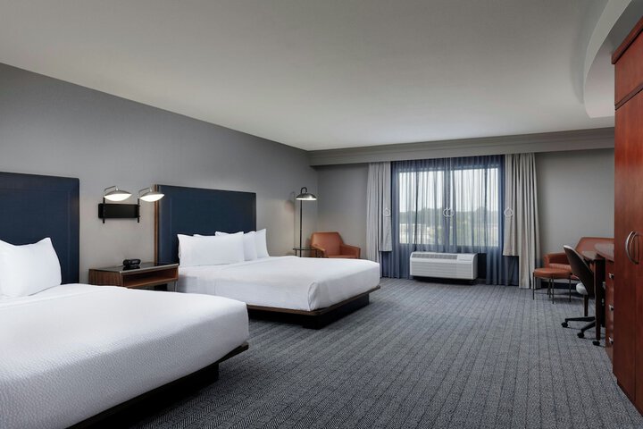 Courtyard by Marriott Wichita at Old Town