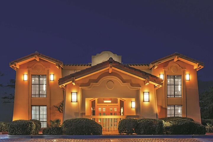 Hotel 2 of 25