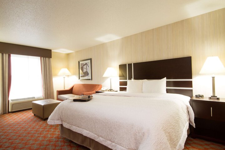 Room 22 of 33
