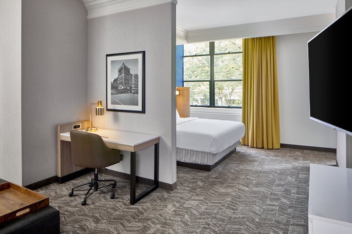 Room 12 of 64