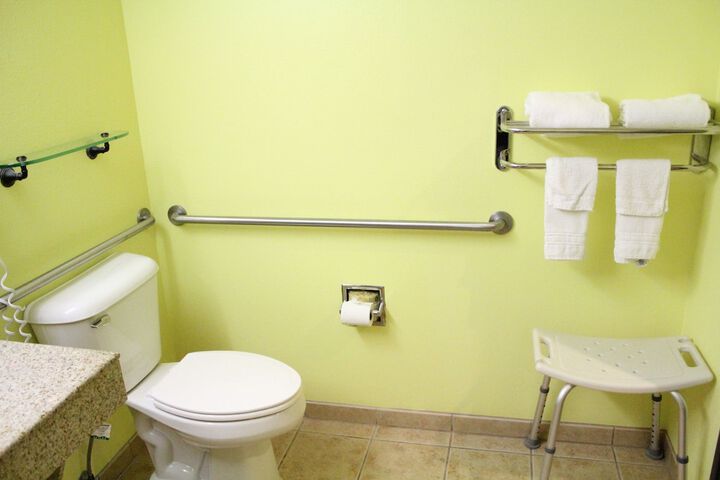 Room 15 of 29