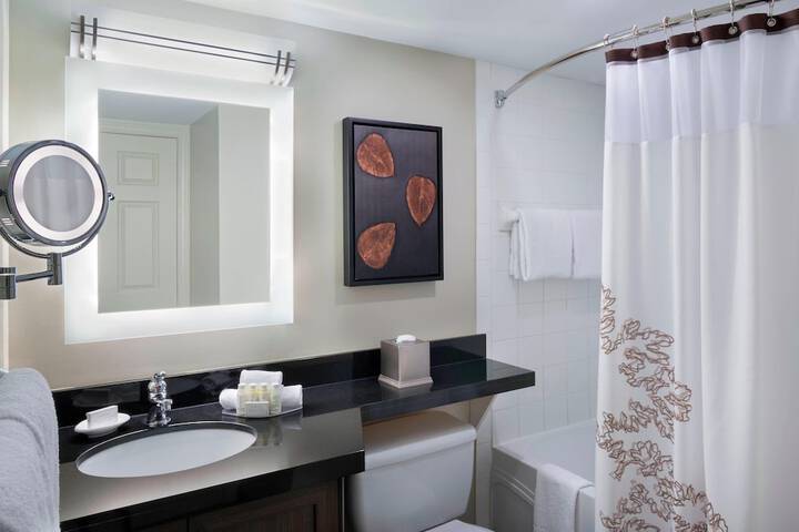 Room 25 of 45