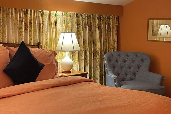Room 21 of 148