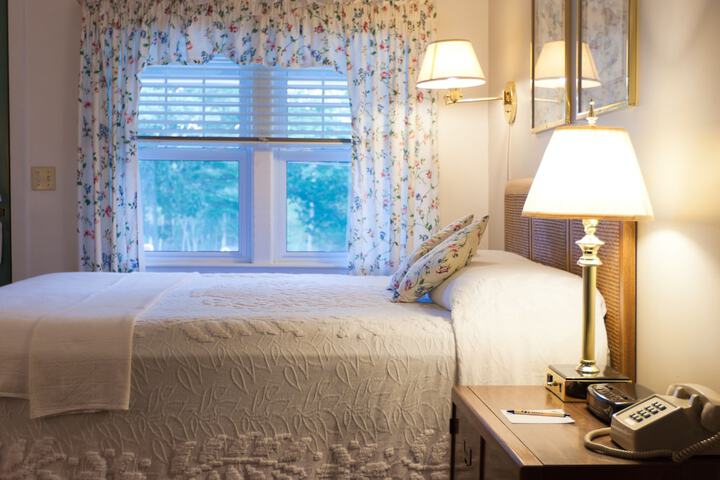 Room 57 of 120