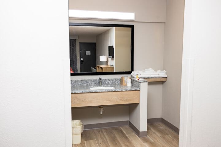 Room 20 of 45