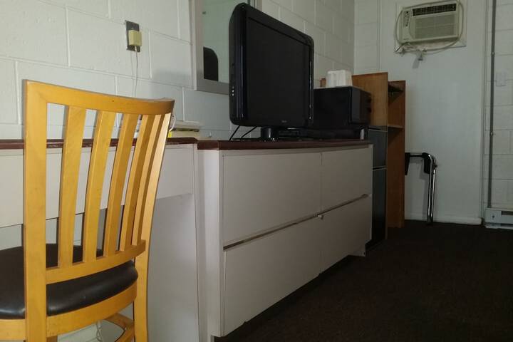 Rosemount Motel