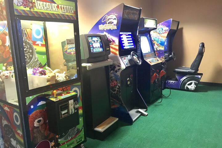 Cabot Inn & Suites