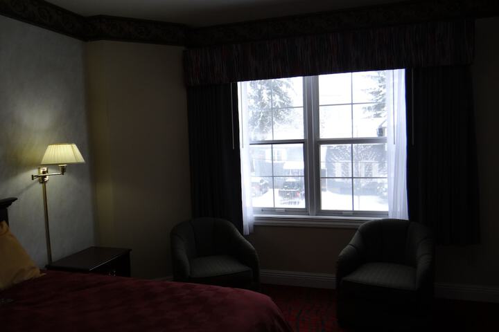 Room 50 of 116
