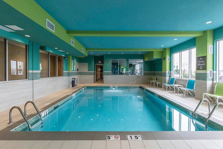 Pool 4 of 27