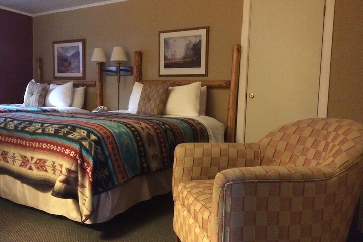 Sitzmark Chalet Inn