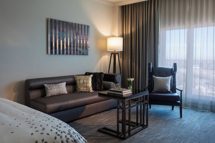 Renaissance Waterford Oklahoma City Hotel