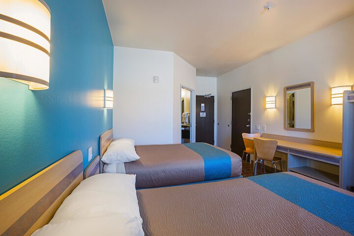 Room 20 of 30