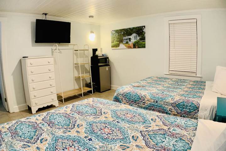 Room 45 of 107