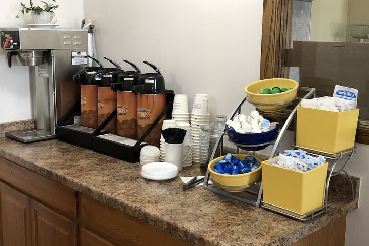Breakfast/Coffee Service 69 of 76
