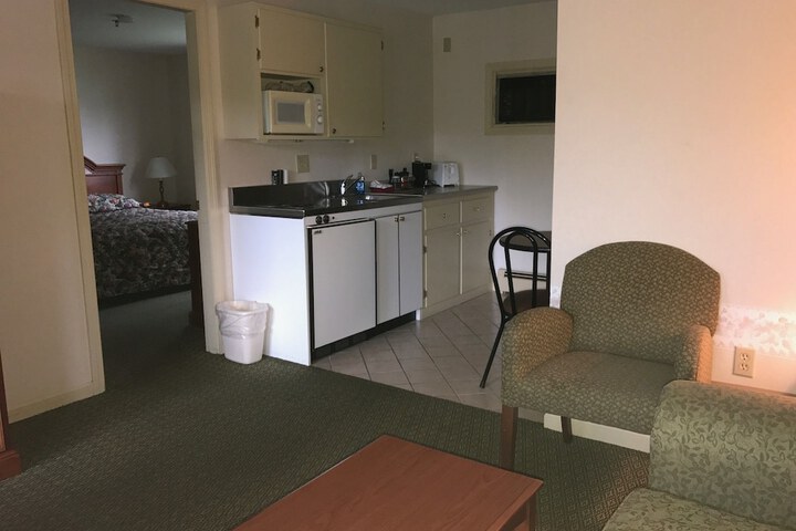 Room 20 of 83