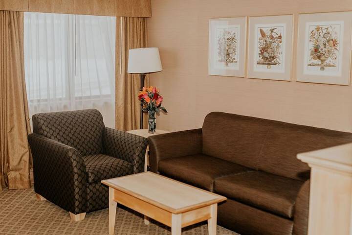 Room 17 of 24