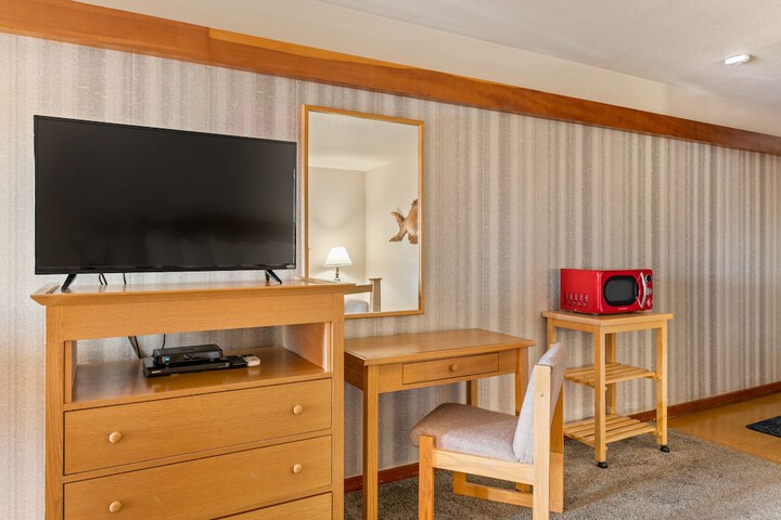Room 52 of 105