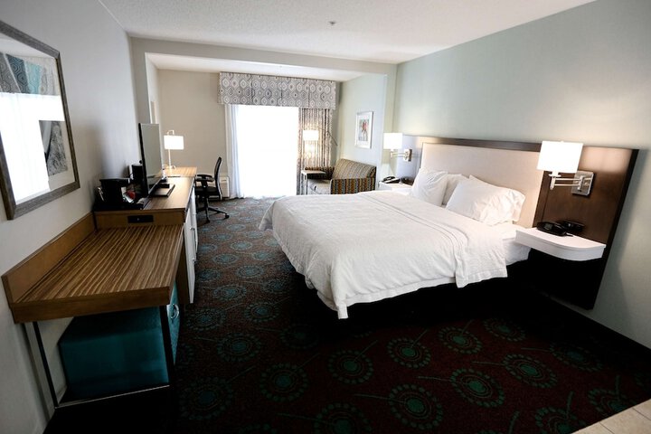 Hampton Inn & Suites Chincoteague Waterfront