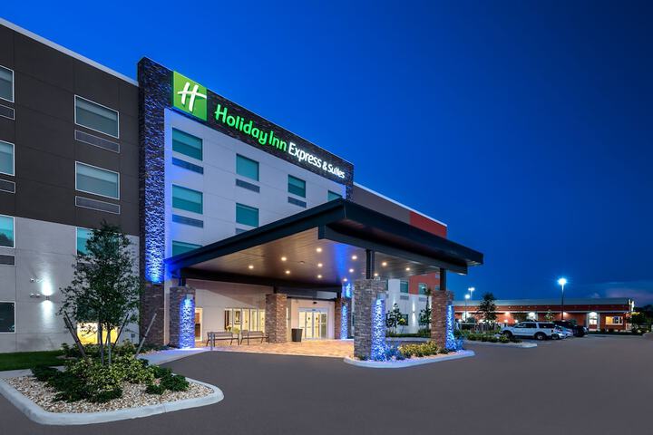 Holiday Inn Express & Suites Punta Gorda by IHG