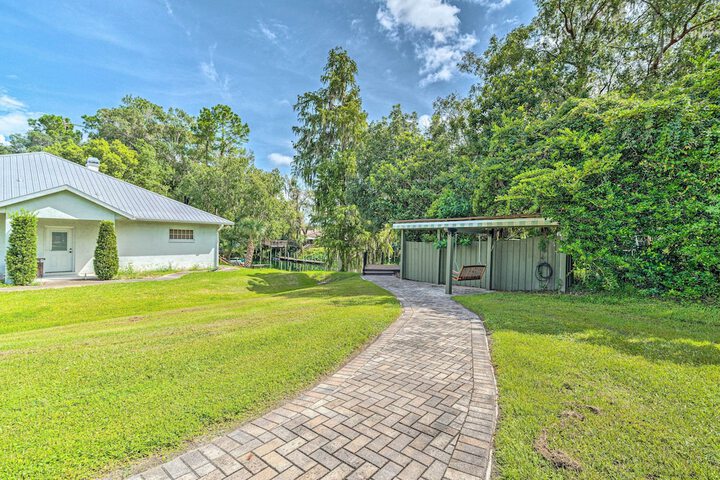 Rainbow River Home w / Private Kayak Dock
