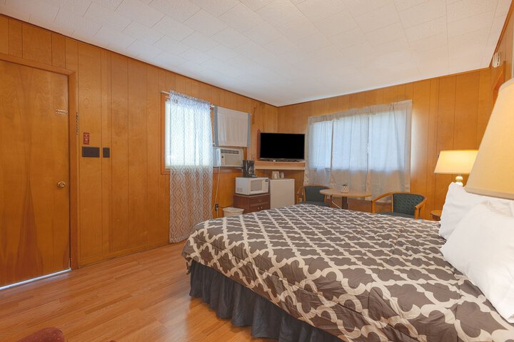 Room 46 of 62