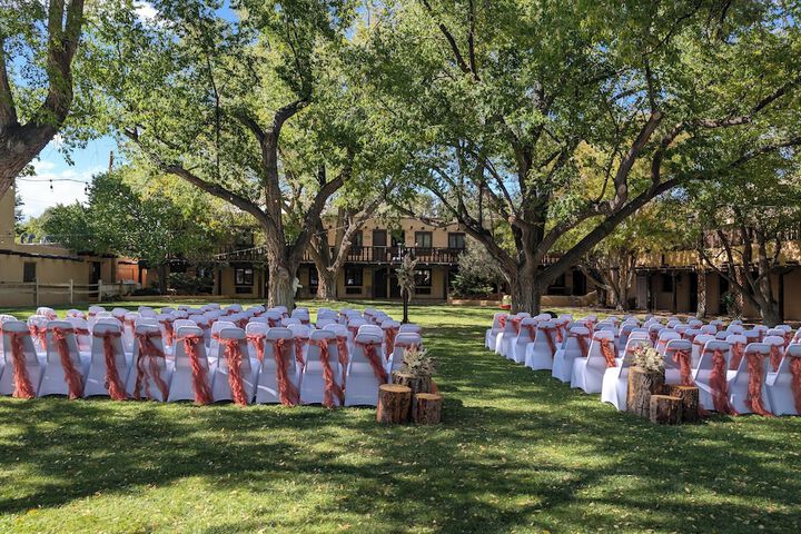 Sagebrush Inn & Suites