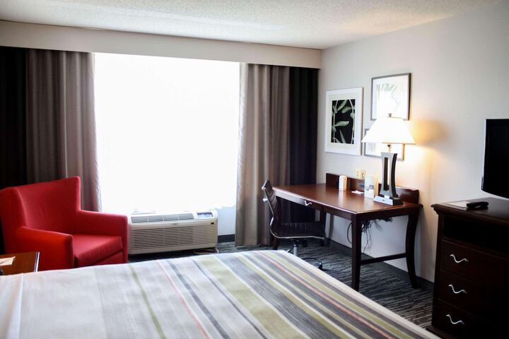 Room 11 of 29