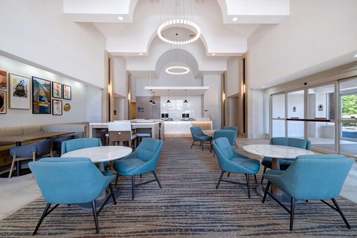 Hotel Interior 9 of 33