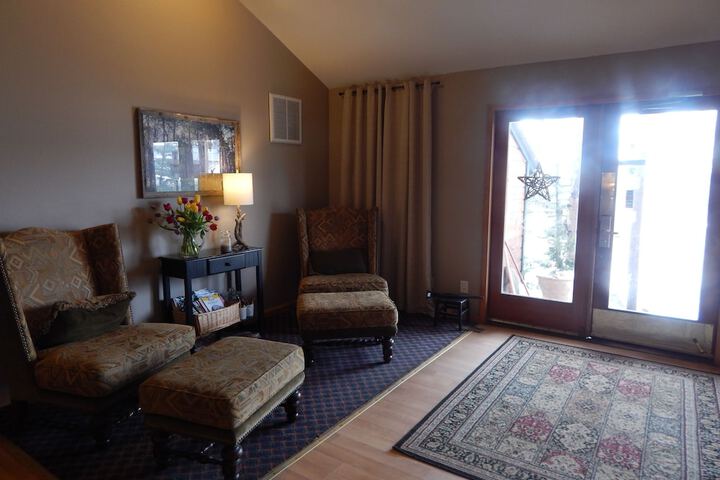 Hotel 2 of 36