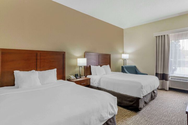 Comfort Inn & Suites La Grange - Louisville Area
