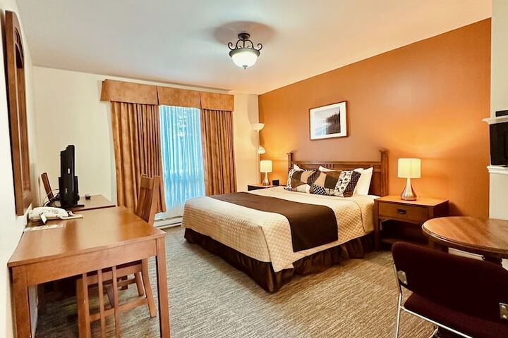 Room 5 of 31