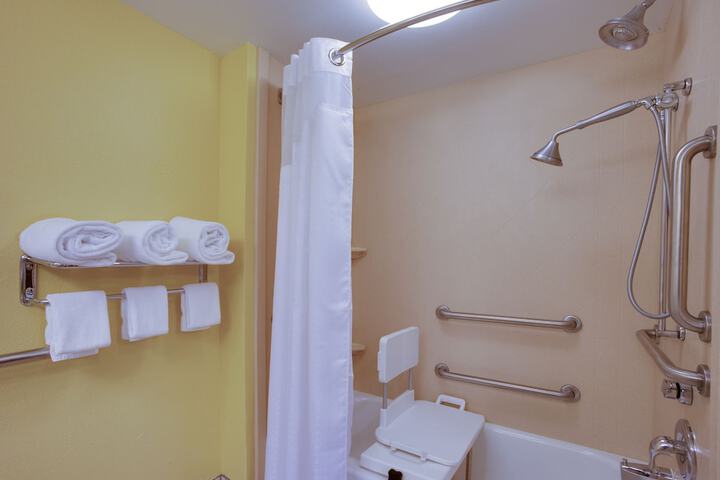 Room 13 of 45