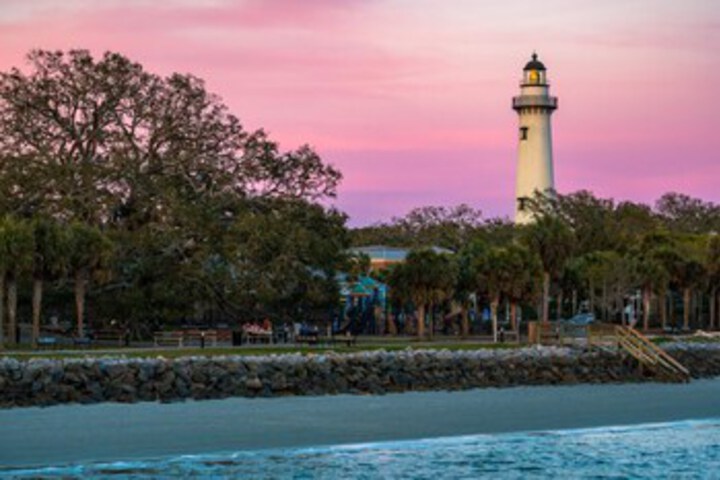 1 East Beach Causeway by Hodnett Cooper