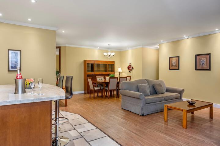 Hotel Brossard an Ascend Collection Hotel